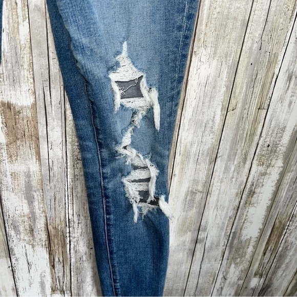 American Eagle The Dream Jean Super High Rise Jegging Distressed Women’s 0 - Picture 3 of 8
